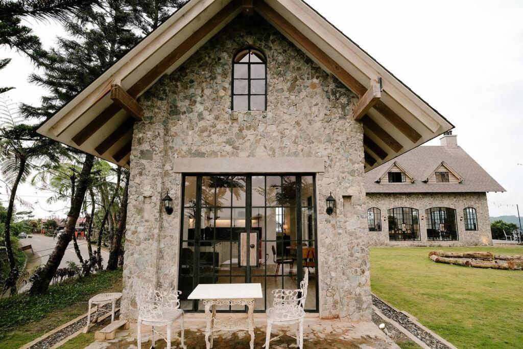 The Old Country Stone House Villa Cebu Eksteriør bilde